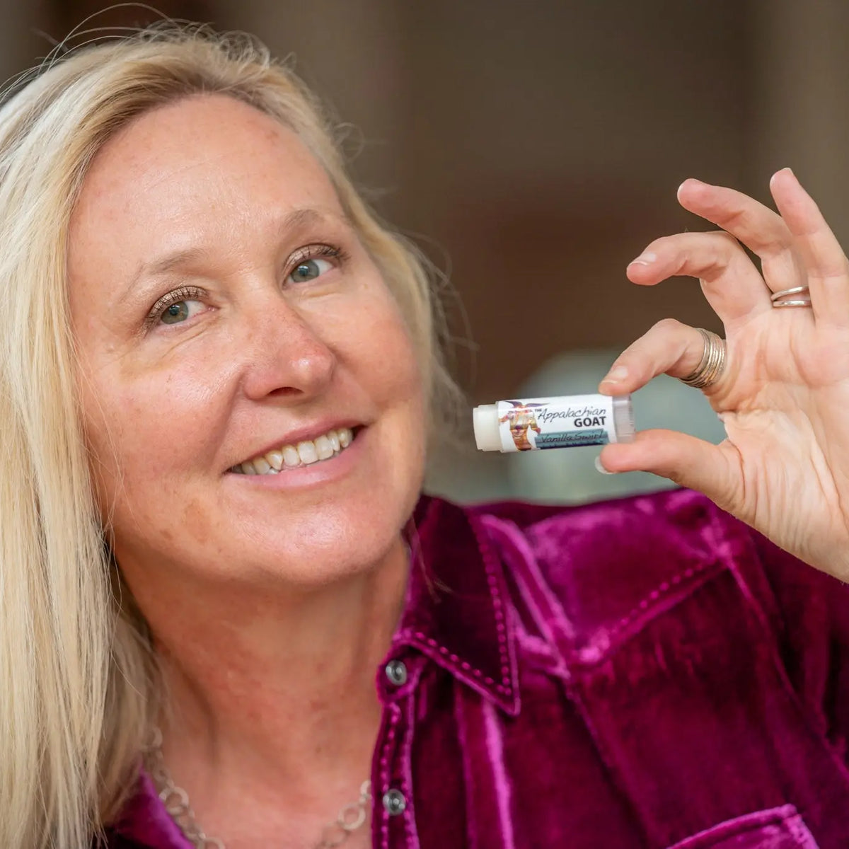 VANILLA SWIRL LUXURY LIP BUTTER™ - THE APPALACHIAN GOAT Essential Journeys
